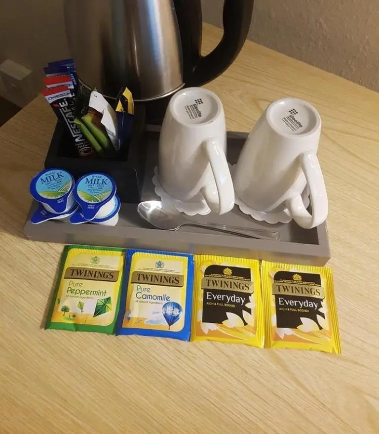 11 Hotel Items You Didn’t Know You Can Take Home - Totally Free! 8
