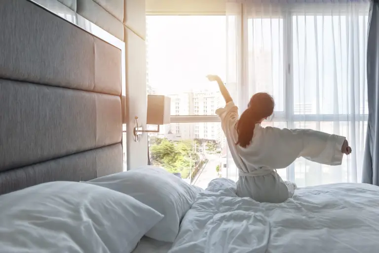 4 Things To Avoid When Sleeping In A Hotel 1