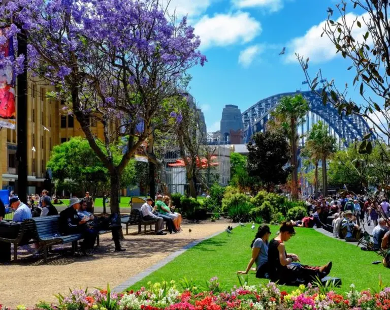 Explore The Colorful Beauty Of Australia Through The Four Seasons 14