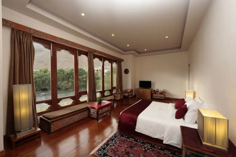 Top 6 Highly-rated Hotels In Bhutan You Shouldn't Miss 5-2