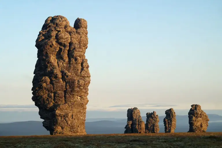 Manpupuner Rock Formations 04