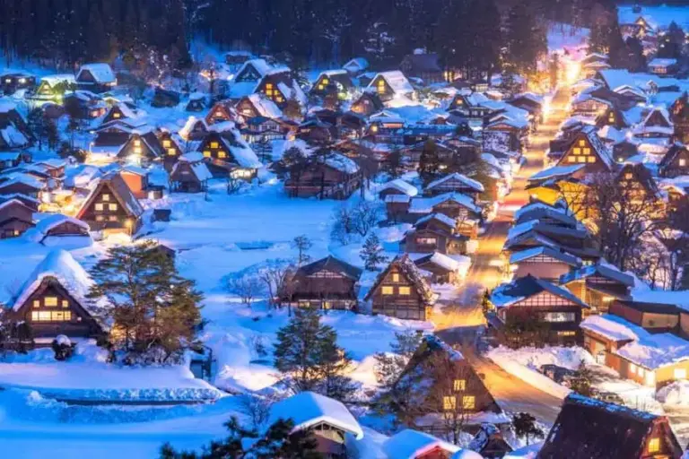 Discover The Fairytale Village Of Shirakawago 4