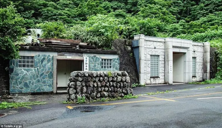 Only In Japan - When Public Toilets Look Like Works Of Art 20
