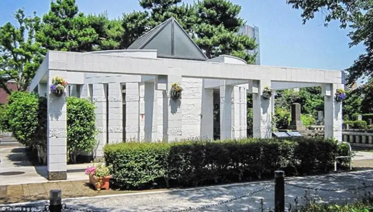 Only In Japan - When Public Toilets Look Like Works Of Art 6