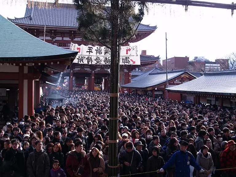 Essential Tips For Visiting Japan During New Year’s Holidays 3