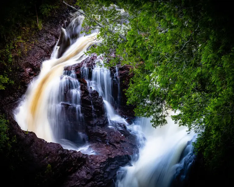 Devil’s Kettle Waterfall 1