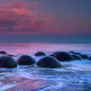 The Fascinating Moeraki Boulders