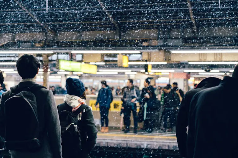 Tokyo’s Enchanting Winter Romance Beneath The Snow 10