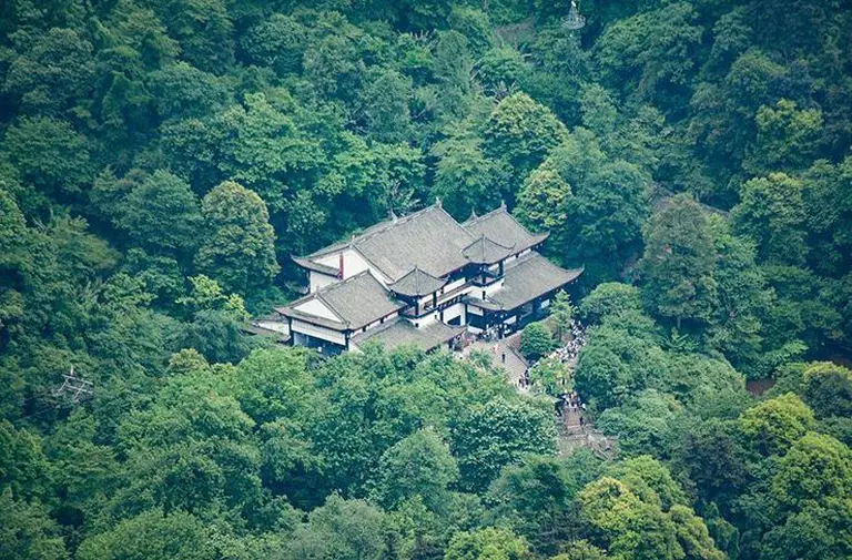 10 Most Famous Mountains In China 3