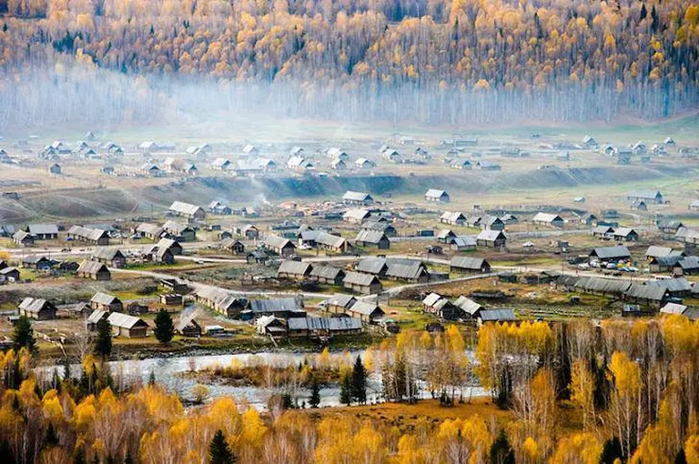 14 Peaceful Small Towns In China That Look Straight Out Of A Movie 5