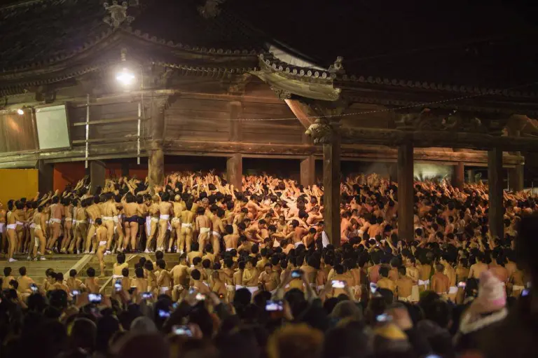 A Closer Look At Japan’s Most Bizarre “naked” Festival 1
