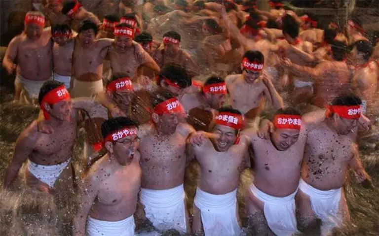 A Closer Look At Japan’s Most Bizarre “naked” Festival 6