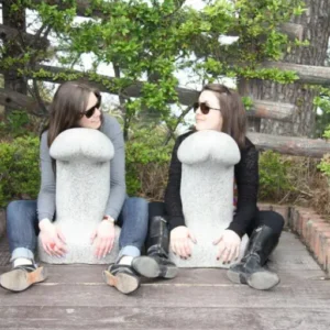 Women Flock To Korea’s Quirky “penis Park” For Bold Check-ins