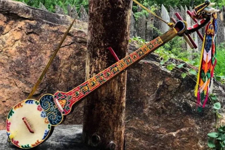 6 Most Famous Traditional Musical Instruments Of Bhutan 1