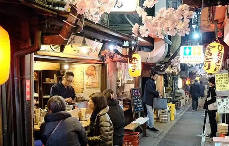 A Food Alley From The Past Hidden In Bustling Tokyo 4