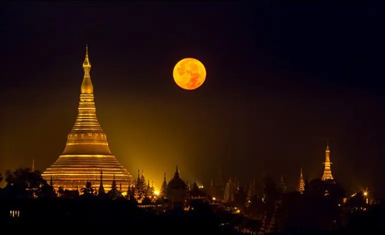 Shwedagon Pagoda 4