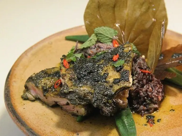 7 Unique And Bizarre Dishes In The Philippines That Will Surprise You At First Sight 6