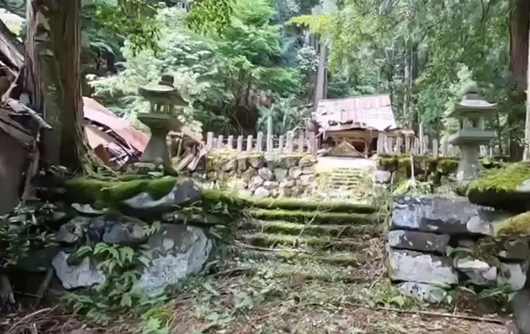 Nagatani Village, Japan 10