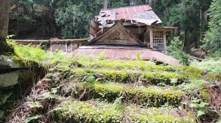 Nagatani Village, Japan 12