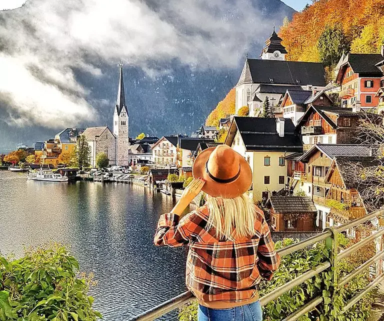 Wandering Through Hallstatt 9