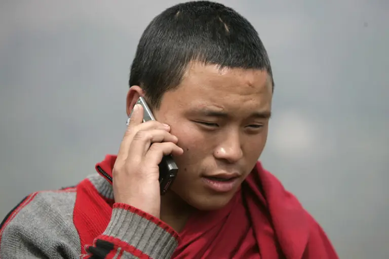 Sim & Mobile Services In Bhutan 1
