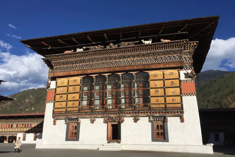 Tashichhoe Dzong 3