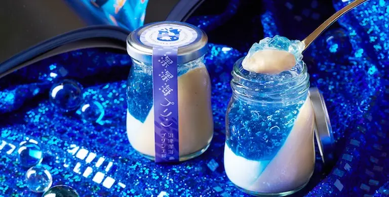 A Sparkling Blue Ocean Bottle