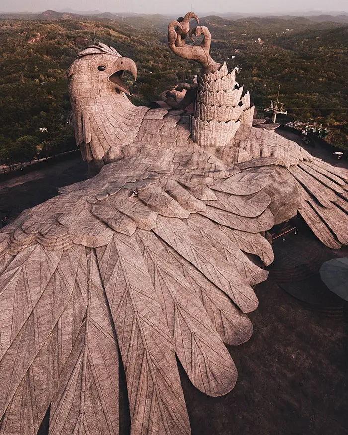 the World’s Largest Bird Sculpture 3