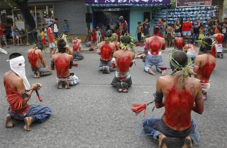 Unusual Customs From Around The World You Need To Experience 14