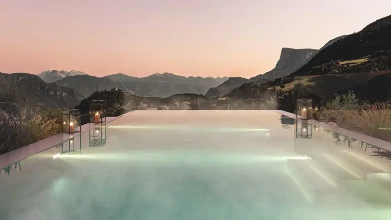 11 Of The World's Most Unique And Fascinating Hotels 12