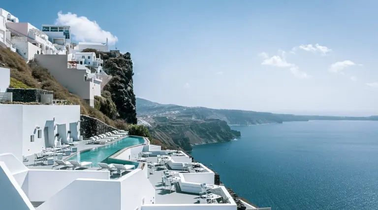 11 Of The World's Most Unique And Fascinating Hotels 13