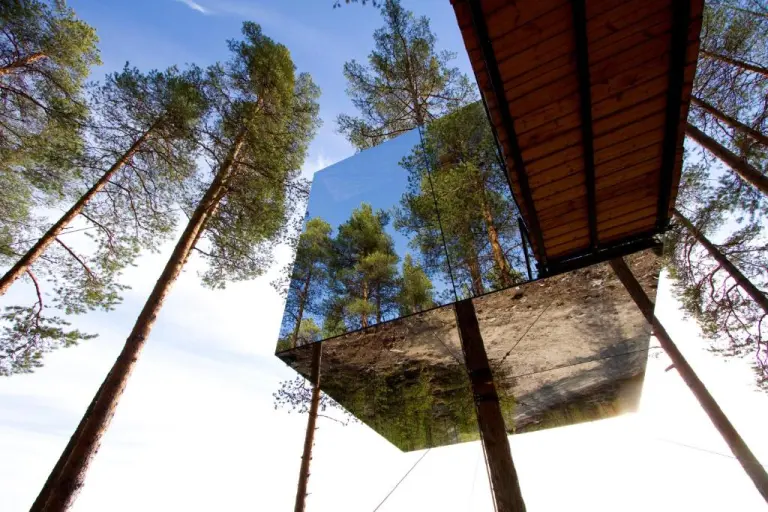 11 Of The World's Most Unique And Fascinating Hotels 15