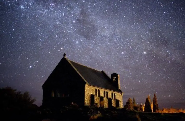15 Spectacular Stargazing Destinations Around The Globe 11