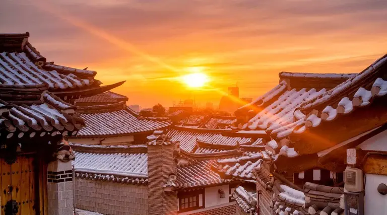 Discover Bukchon Hanok Village 8