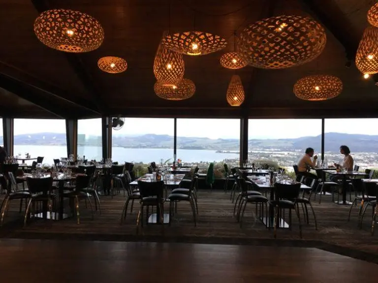Stratosfare Restaurant 3