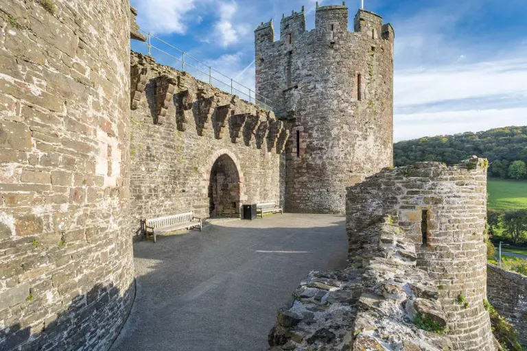 The Ghosts Inside Wales’ Most Mysterious Castle 13