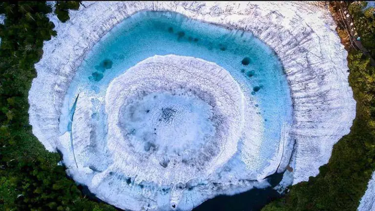 The Dragon’s Eye Lake In Legend, Appearing Only In Spring 2