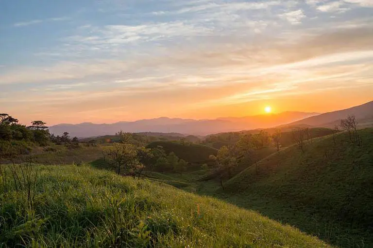 The Picturesque Scenery Of The Village Praised 1