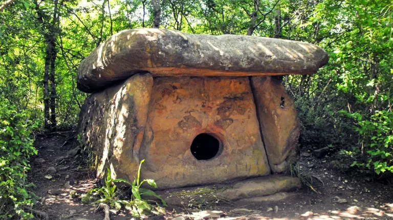 Ancient Stone Tombs In The North Caucasus Remain A Mystery 5