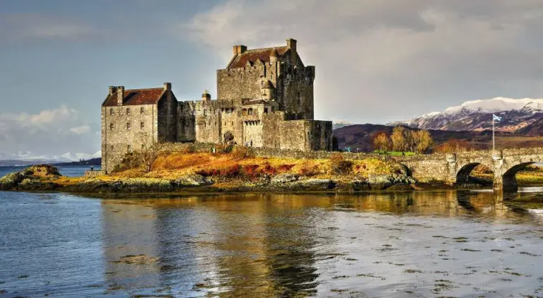 Marvel At The Timeless Beauty Of Scotland’s Eilean Donan Castle 1