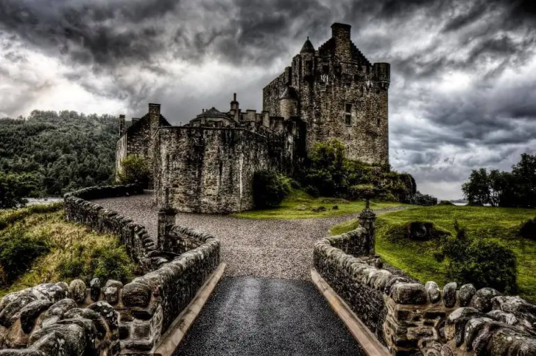 Marvel At The Timeless Beauty Of Scotland’s Eilean Donan Castle