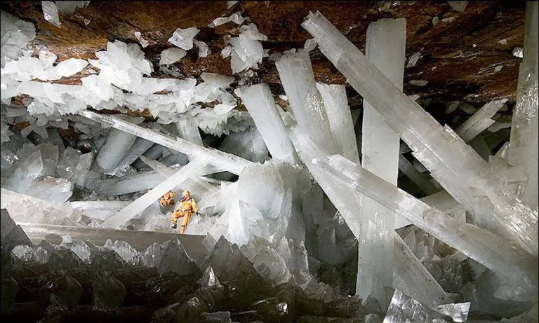 The Giant Crystal Cave 3
