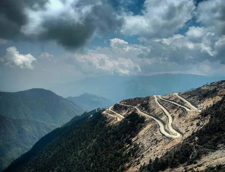 10 Most Dangerous Roads In India That Are A Nightmare For Drivers 10