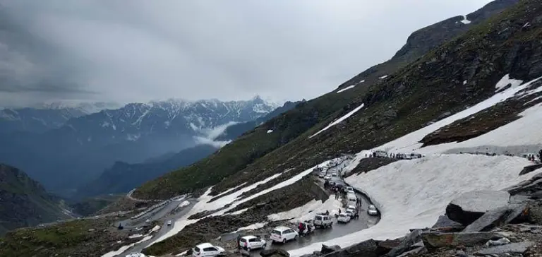 10 Most Dangerous Roads In India That Are A Nightmare For Drivers 7