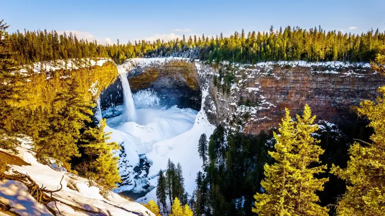 Helmcken Falls - A Unique And Tangible Wonder Of Canada's Nature 2