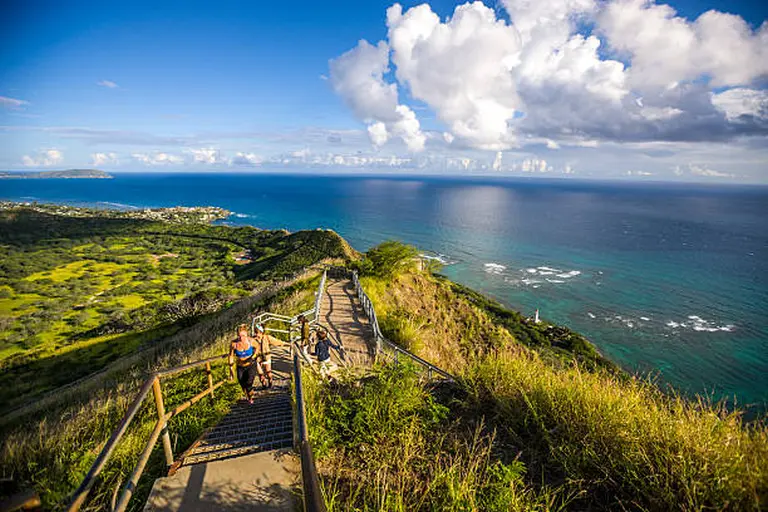 Diamond Head 4