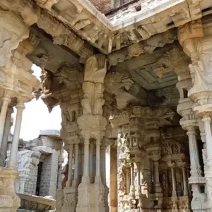 The Mysterious 'musical Pillars' Of An Ancient Indian Temple That Play Music When Struck