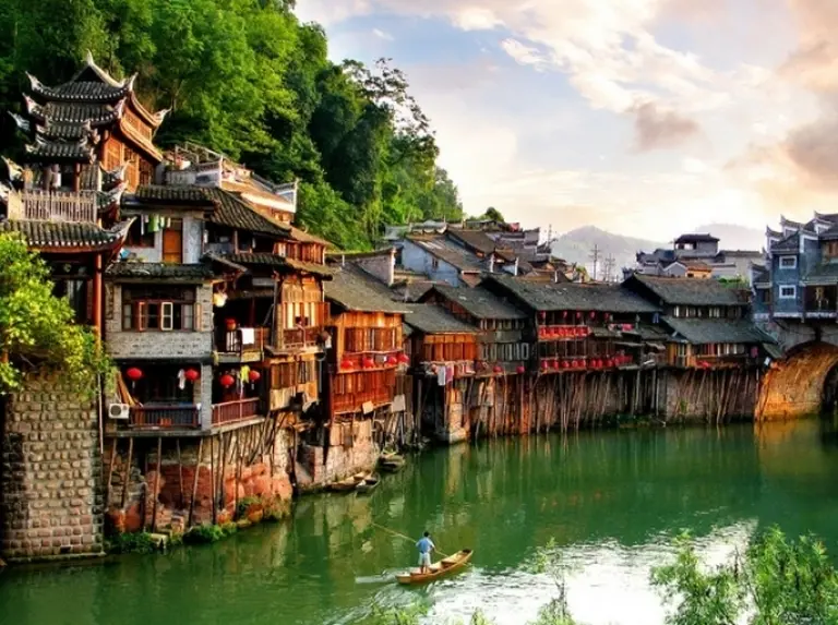 Fenghuang Ancient Town 12