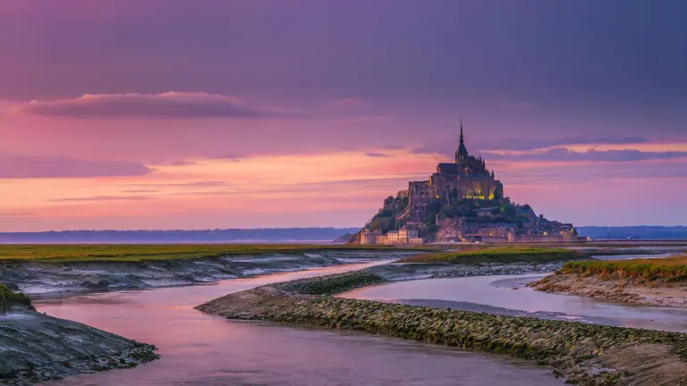 The Stunning 1,000-year-old Castle Rising From The Atlantic Ocean 1