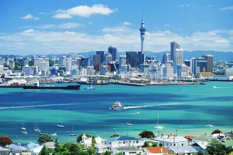 10 Breathtaking Natural Wonders To Discover In New Zealand 4